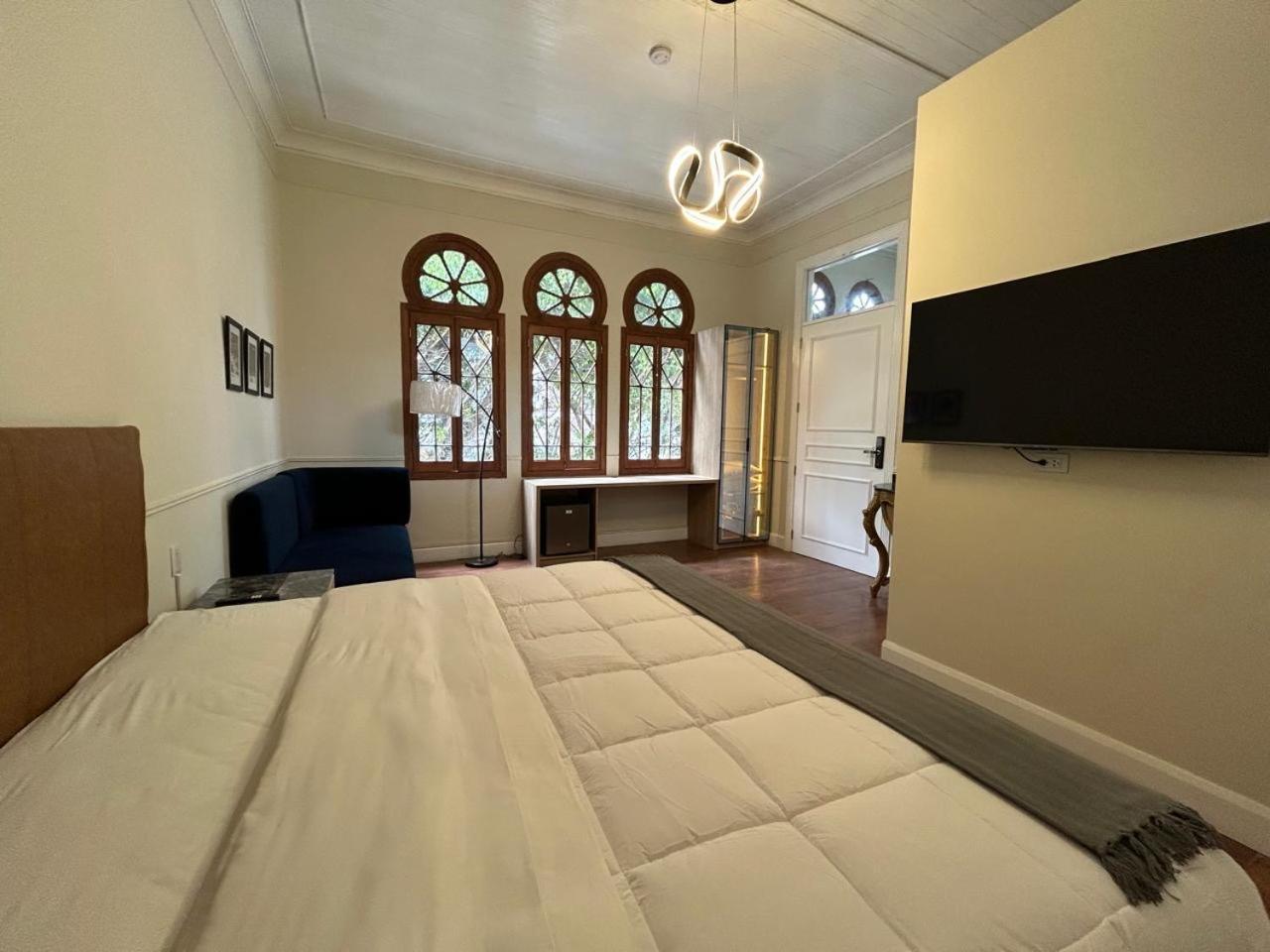 Andara Hotel *